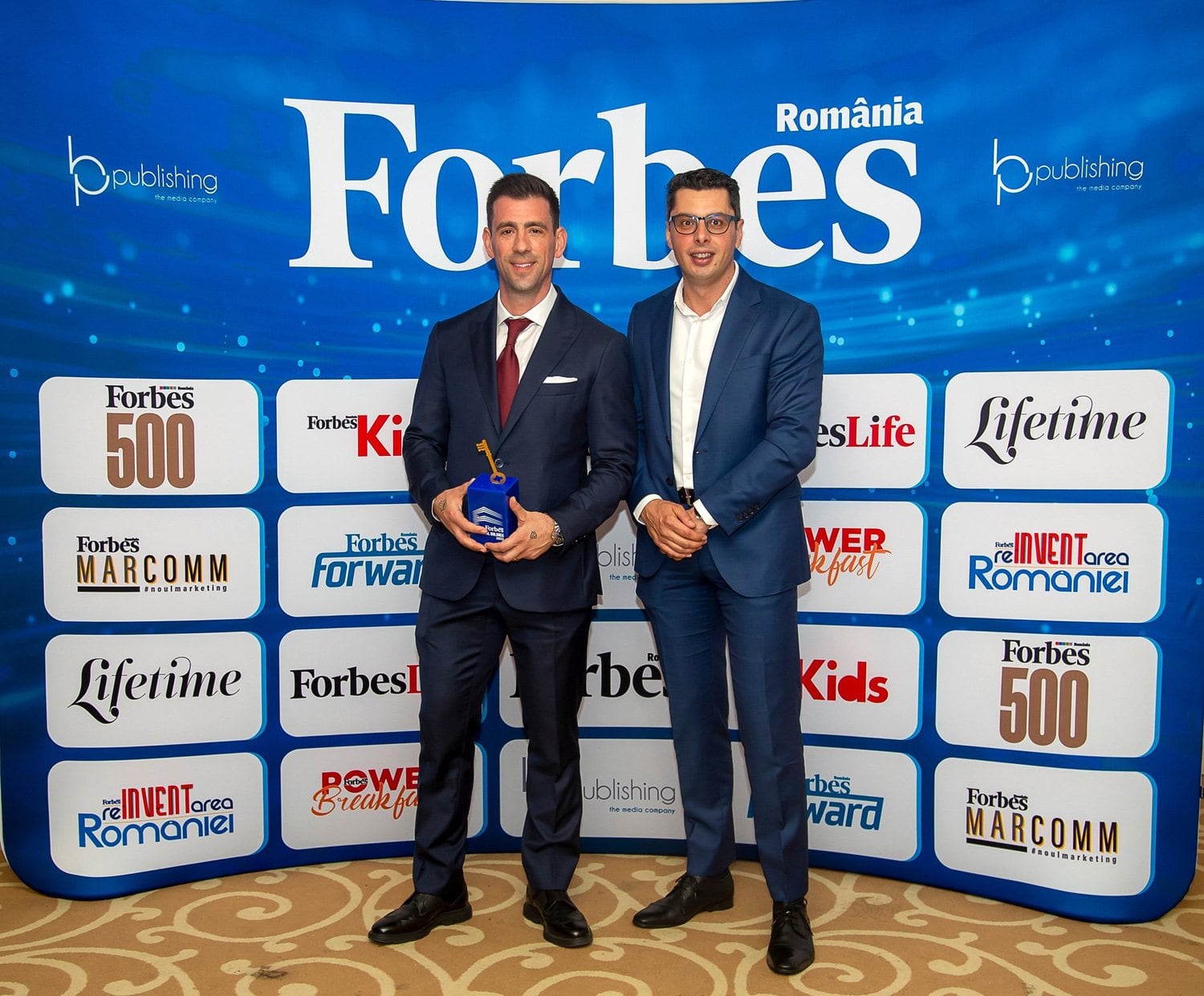 Cosmopolis - Cea mai importantă dezvoltare rezidențială din regiune Cosmopolis - Cea mai importantă dezvoltare rezidențială din regiune
